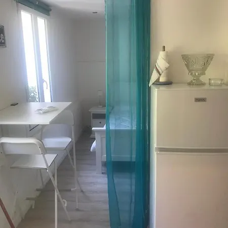 Mon Rêve Apartements Couette-café 3*
