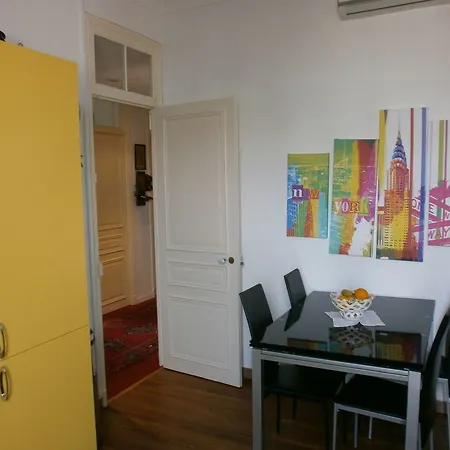Mon Rêve Apartements Couette-café 3*